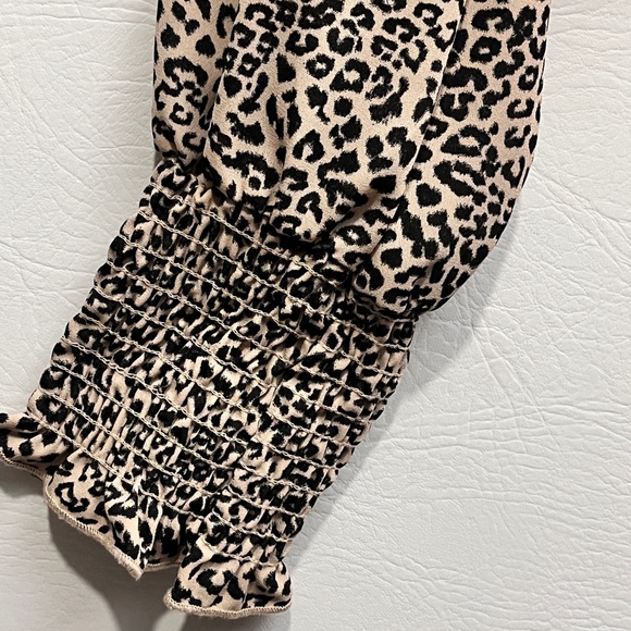Free People Leopard Print Ruffle Long Sleeve Blouse Large - Picture 5 of 11